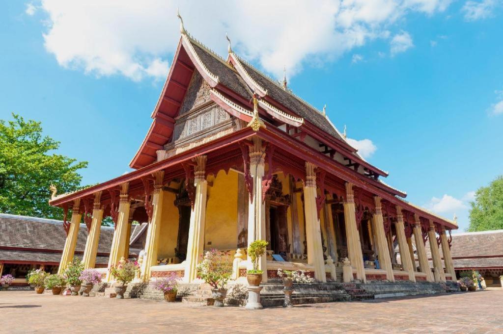 Lao Orchid Hotel В'єнтьян Екстер'єр фото