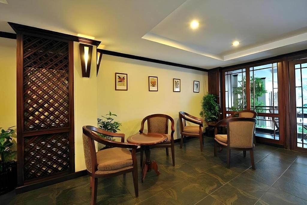 Lao Orchid Hotel В'єнтьян Екстер'єр фото