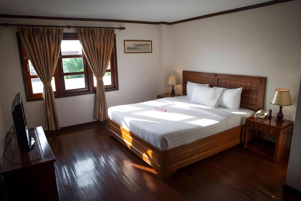 Lao Orchid Hotel В'єнтьян Екстер'єр фото