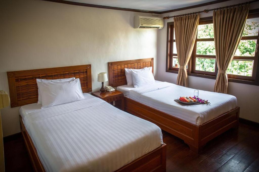 Lao Orchid Hotel В'єнтьян Екстер'єр фото
