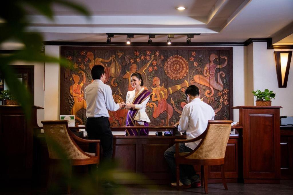 Lao Orchid Hotel В'єнтьян Екстер'єр фото