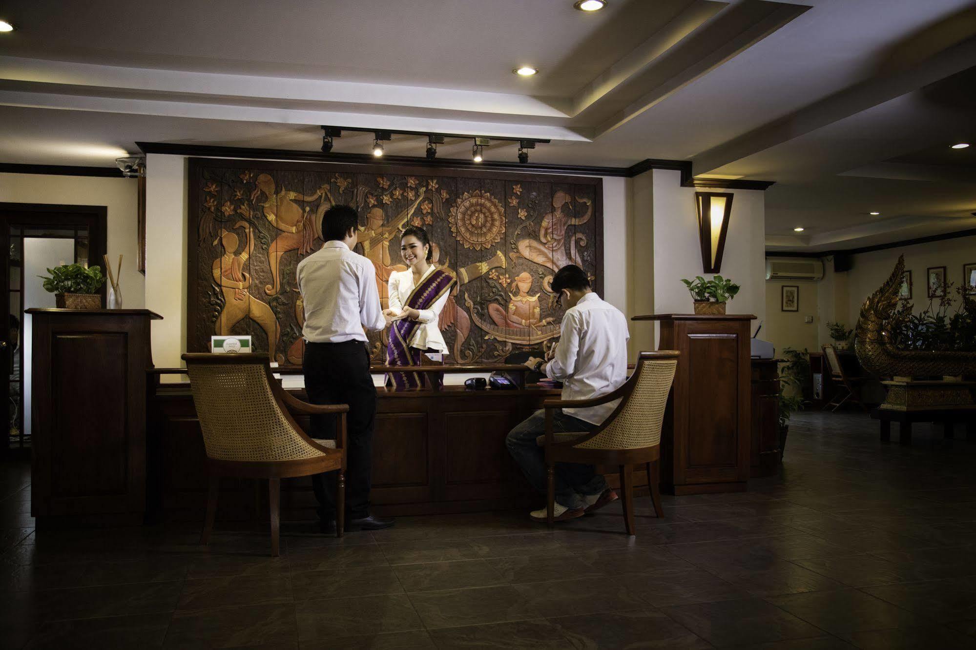 Lao Orchid Hotel В'єнтьян Екстер'єр фото