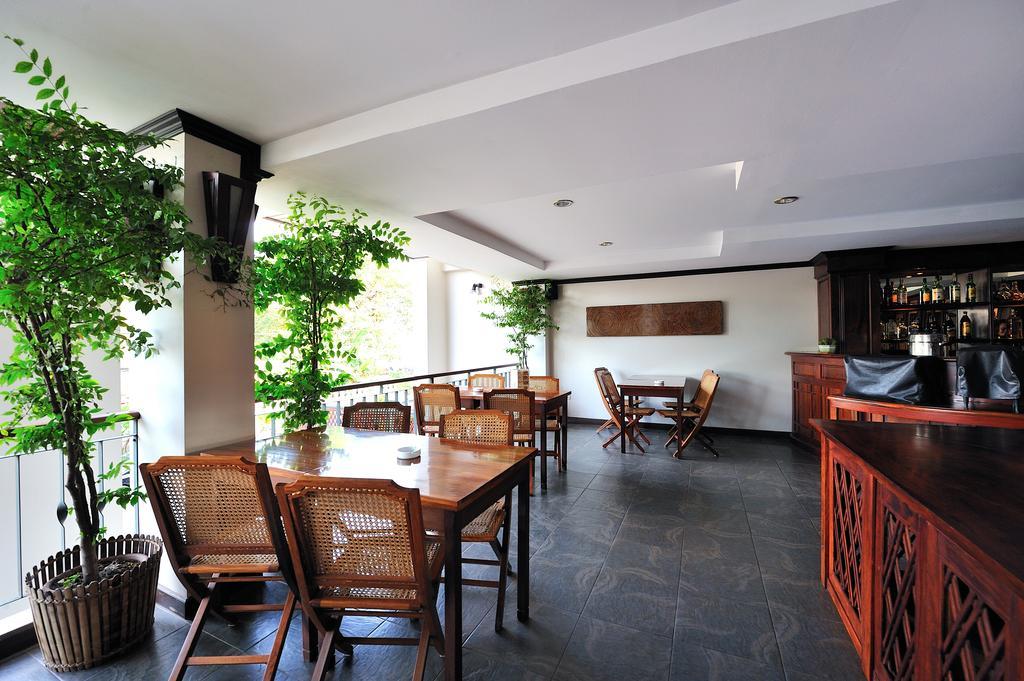 Lao Orchid Hotel В'єнтьян Екстер'єр фото